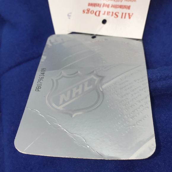 NHL Vancouver Canucks Hockey Dog Pet Fleece Hoodie Sweater Coat Size X-Large - Picture 6 of 10